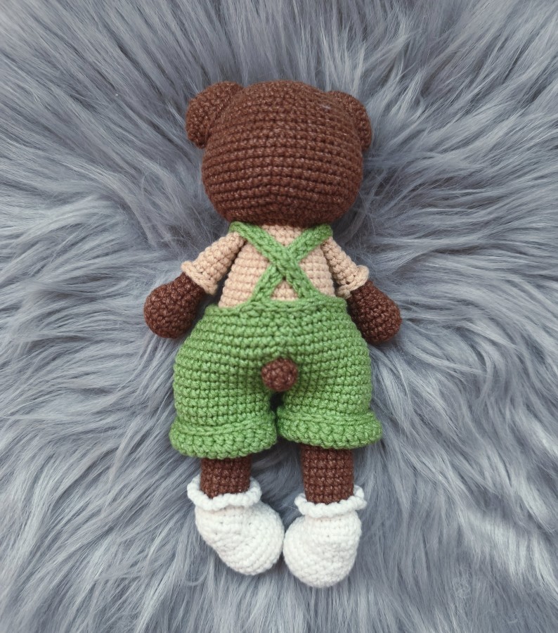 Rankų darbo nertas meškiukas (~19cm)
