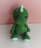 Nertas dinozauriukas "Tobis"-rankų darbo žaisliukas (25 cm) Nertas dinozauriukas "Tobis"-rankų darbo žaisliukas (25 cm)